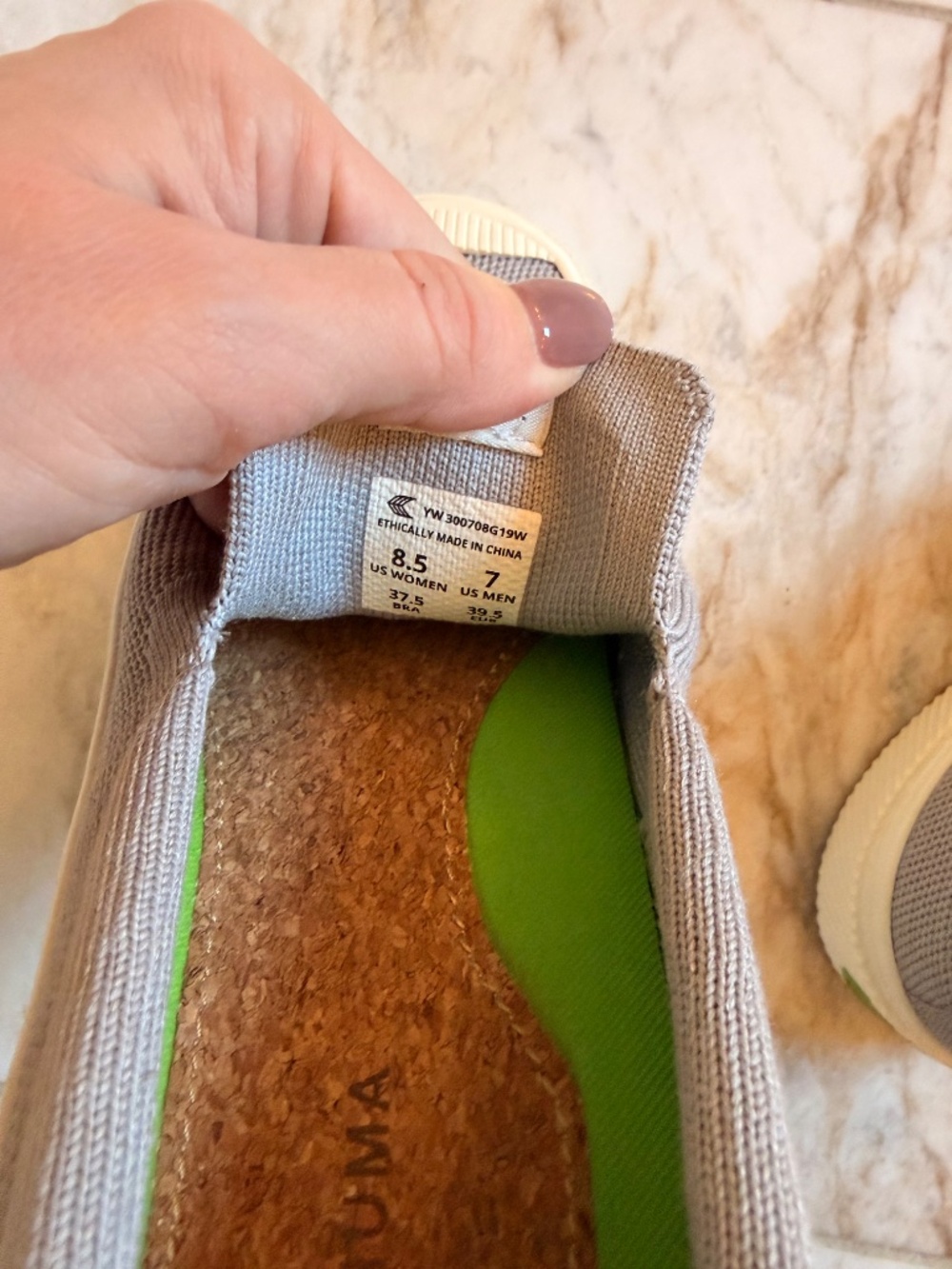 Cariuma Slip On Sneakers - Picture 3 of 3